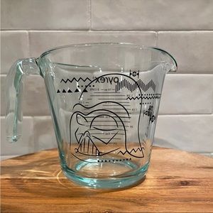 Pyrex® 2-cup Measuring Cup: Star Wars™ - Darth Vader